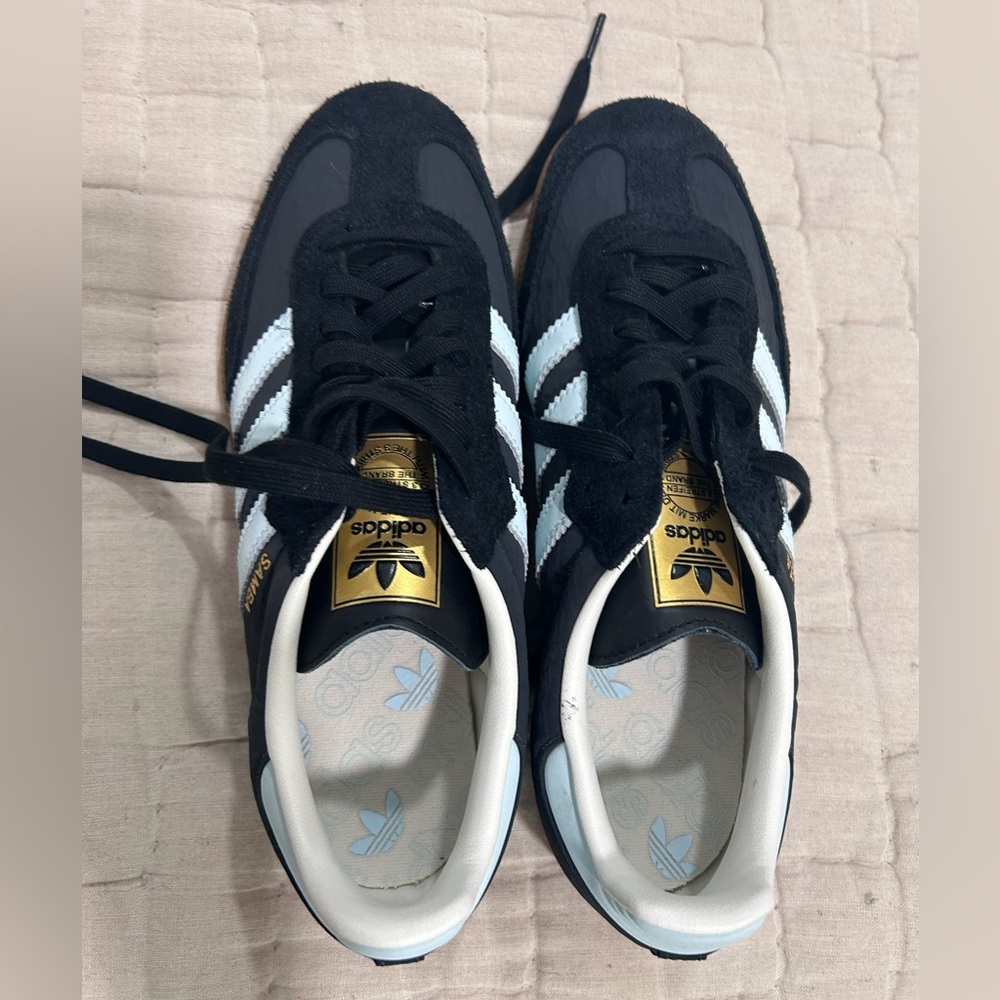 Women’s Adidas Samba OG size 8.5